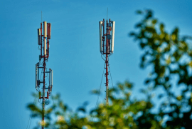 O2 just grabbed almost 80MHz of Vodafone’s spectrum